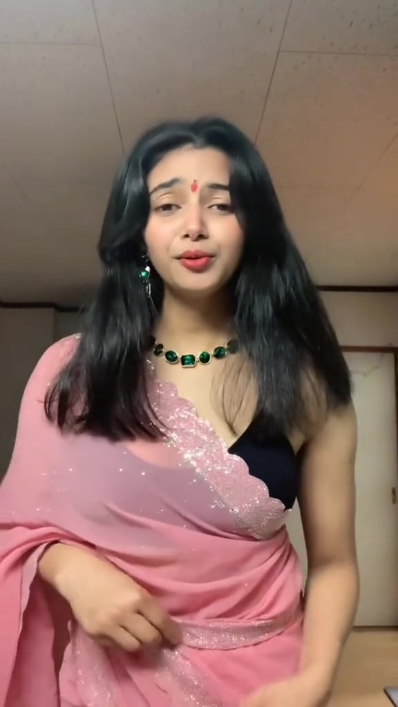 Sapna Shah HOT Video Nude Porn Sexy Onlyfans Trending